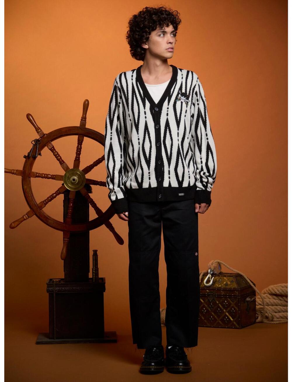 NWT Hot Topic One Piece Zoro Alabasta Cardigan size XL